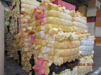 Akgüneşler Tekstil Geri Dönüşüm San. Tic Ltd Şti - 