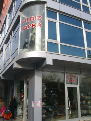 YILDIZ ŞAPKA - 