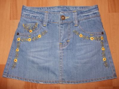 Hick Denim International  - Firmamz,  kalite ve uygun fiyat bir arada bulundurarak;bay,  bayan jeans,  spor giyim(  T-  Shirt,
