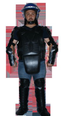 Emniyet, Jandarma ve �zel g�venliklerin kulland��� Robocop K�yafetidir. Rengi Siyah olup , her bedene uygun olarak kullan�labilir. 