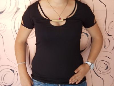 Hick Denim International  - Firmamz,  kalite ve uygun fiyat bir arada bulundurarak;bay,  bayan jeans,  spor giyim(  T-  Shirt,