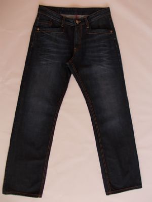 Hick Denim International  - Firmamz,  kalite ve uygun fiyat bir arada bulundurarak;bay,  bayan jeans,  spor giyim(  T-  Shirt,