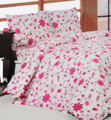 �ift Ki�ilik nevresim tak�m�. 
Polly Cotton %65 Pamuk %35 Polyester. 
1 ADET 180 x 240 CM NEVRES�M 
1 ADET 180 x 240 CM YATAK �AR�AFI 
2 ADET 50 x 70 CM YASTIK KILIFI