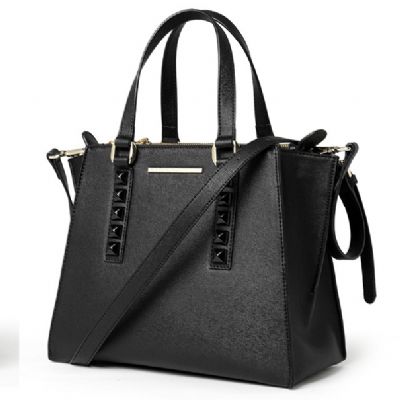 Starriness Leather ware company - Starriness �inde bir �anta fabrikas�,  �anta,  c�zdan ve tramvay durumda dahil �r�nlerimiz,  Fabrika