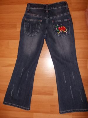 Hick Denim International  - Firmamz,  kalite ve uygun fiyat bir arada bulundurarak;bay,  bayan jeans,  spor giyim(  T-  Shirt,