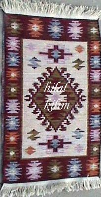 60*90 ebatynda paspas kilim...