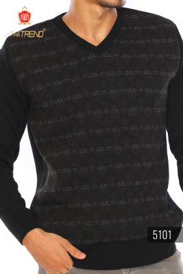 Triko konfeksiyon ve Penye Konfeksiyon �r�nleri �reticisi<br><br>4500 m2 kapal� alana sahip modern fabrikas�nda 36 adet Shima makinas� ile �retimini s�rd�ren MH TREND kaliteden �d�n vermeden b�y�k bir titizlikle �retilen triko ve penye modellerini i� piyasan�n se�kin firmalar�na sunmaktad�r.  MH TREND ; y�ksek i��ilik kalitesi,  modaya ve teknolojiye ayak uyduran duru�u ile tercih edilen ve tan�nan bir marka olmay� hedeflemektedir.  <br><br>Tekstil sekt�r�nde y�llar�n getirdi�i tecr�be birikimi ile her mevsim uygun triko penye modelleri �reten MH TREND tecr�beli ekibi ve son sistem makine parkuru ile m��terilerimize kendi koleksiyonumuzu ve talep do�rultusunda m��terilerimizden gelen koleksiyonu kaliteli �zenli bir �ekilde sunmaktad�r.  
