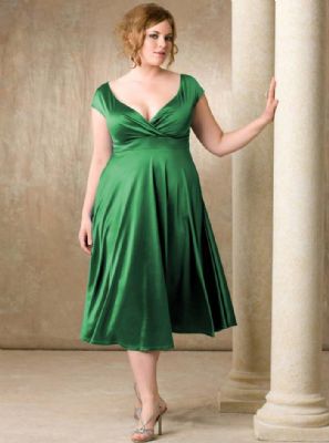 B�Y�K BEDEN AB�YE ELB�SE<br>
AB�YE ELB�SE<br>
SPOR ELB�SE<br>
<br><br>BAYAN B�Y�K BEDEN GECE ELB�SES� AB�YE SPOR ELB�SELER GEN� BAYAN G�Y�M 