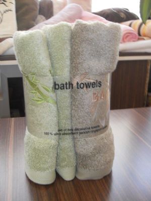 BAMBOO<br><br>�HRACAT FAZLASI 
STOK HAVLU & BORNOZ
STOCK TOWEL & BATHROBE<br><br>STOK HAVLU & BORNOZ
�E��TL� MARKALAR 