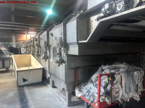 7 Cabin Fabric Continuous Bleaching machine will be sold<br><br>Attention to those looking for fabric bleaching machines for sale and those looking for second hand continuous bleaching machines!<br><br>
2018 model Pluvia Bleaching machine, 7 Washing cabins 4 1 Optical dyeing cabin,<br>
The width of the continuous bleaching machine is 2.60 cm, the fabric working width is 2.40 cm. The fabric bleaching machine will be sold.