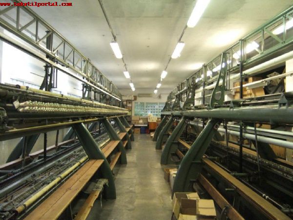 Продажа, SAURER вышивальные машины<br><br>Dear Sir We just shut down our embroidery mill . We want to sell 2 Saurer 2s servo drive 15 yards and one 10 yards. several spare parts and repair machines (along with 10.000 metal shuttles) if interested davide rossoni 