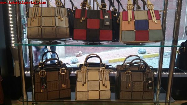 Female handbags by suppliers