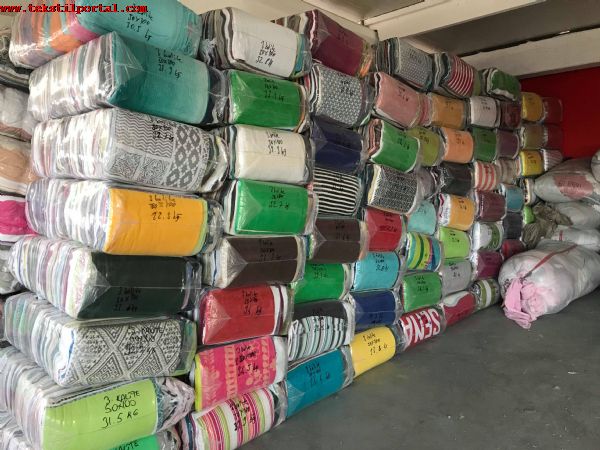 30 Tons of 3. quality bath towels will be sold<br><br>We are constantly selling export surplus towels, 2. quality towels and 3. quality towels.
