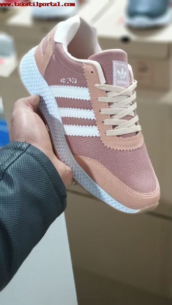 BRAND SNEAKERS FOR WOMEN, UNISEX BRAND SNEAKERS AND WAITER SIZE BRAND SNEAKERS FOR MEN 