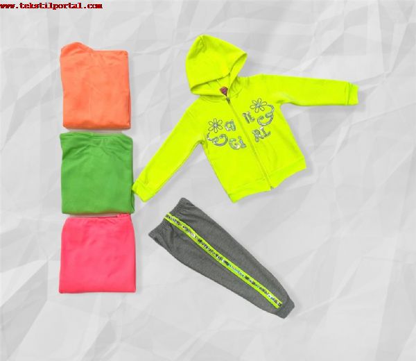 We are a manufacturer and wholesaler of 2 yarn, Raised, zippered, Children's sets.