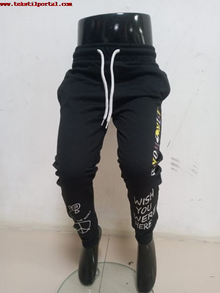 9 / 16 Age Group Openat Fabric Bottom Tracksuit For sale<br><br>Sweatpants for 5/16 age group<br>
compact fabric <br>
Minimum purchase 6 series <br>
Please request an offer for the products you are interested in.<BR>
Sales from production.<br><br> Kids tracksuits manufacturer, Kids tracksuits wholesaler, Wholesale kids tracksuits seller, Kids tracksuits manufacturer, Kids tracksuits wholesaler